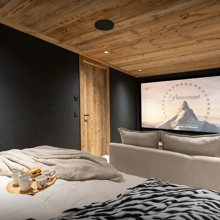 Marcel - Ovo Network Chalet