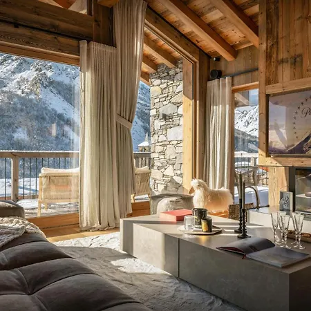 Marcel - Ovo Network Chalet